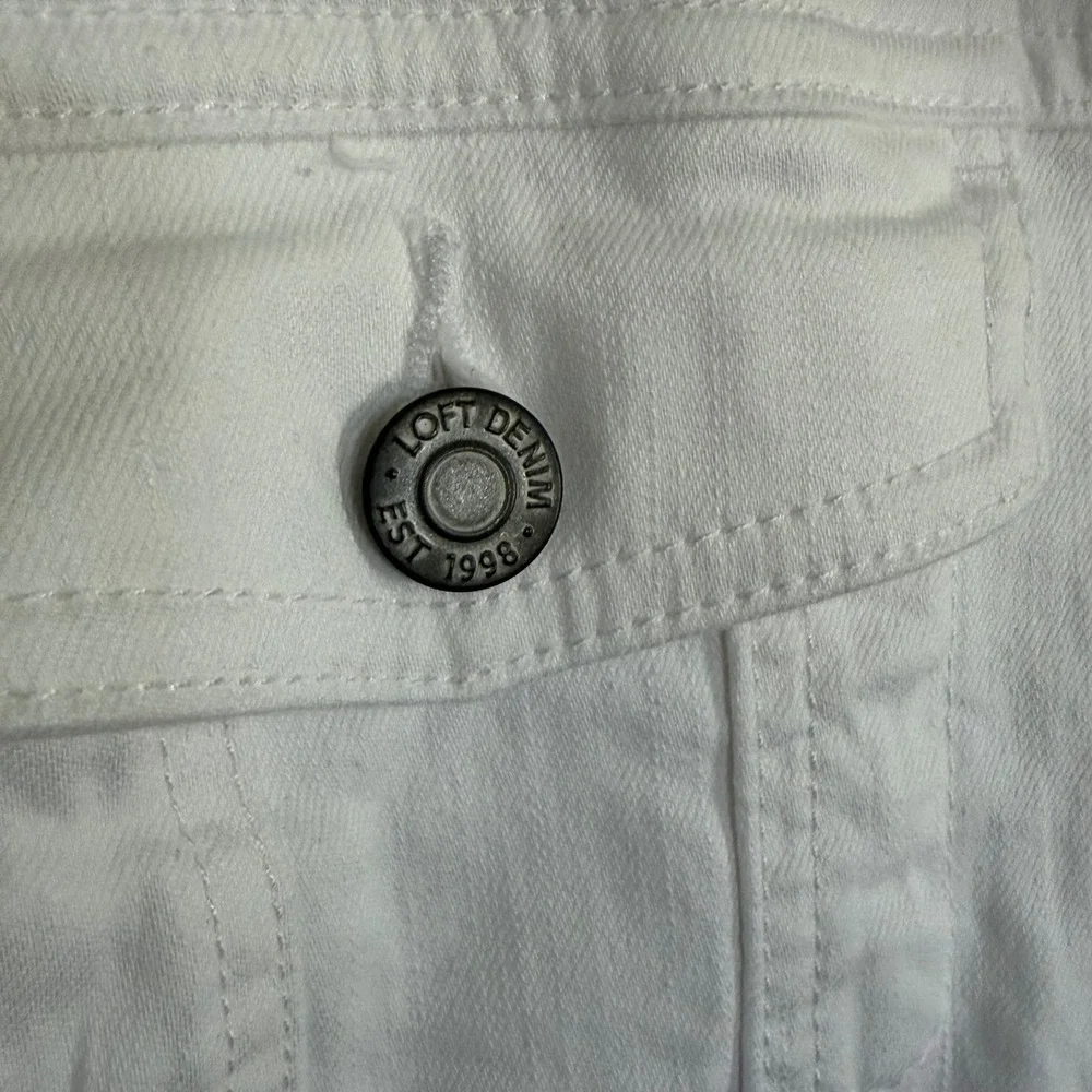 LOFT Denim Jacket White Button Front Trucker Women XL - Picture 15 of 15
